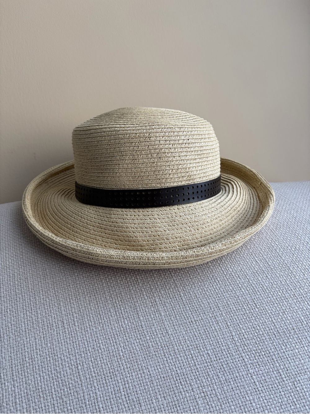 Nine West Natural Straw Hat with Dark Brown Band